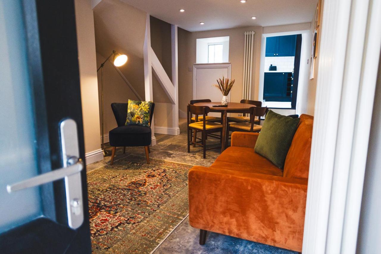 Cathys Cottage, Sun Trap Patio, Modern 3 Bed, Central, Parking Crewkerne Zewnętrze zdjęcie